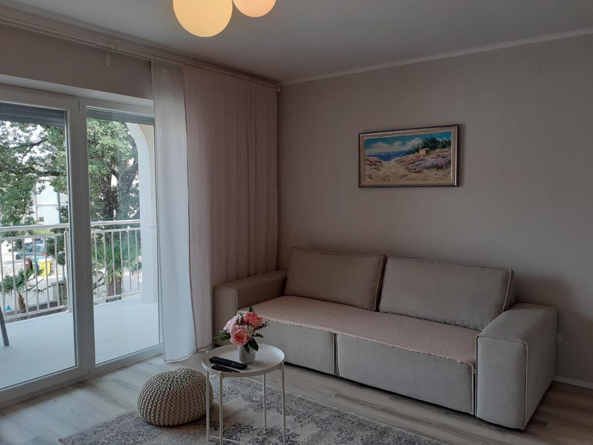 Apartment Vesel Malinska Exteriér fotografie