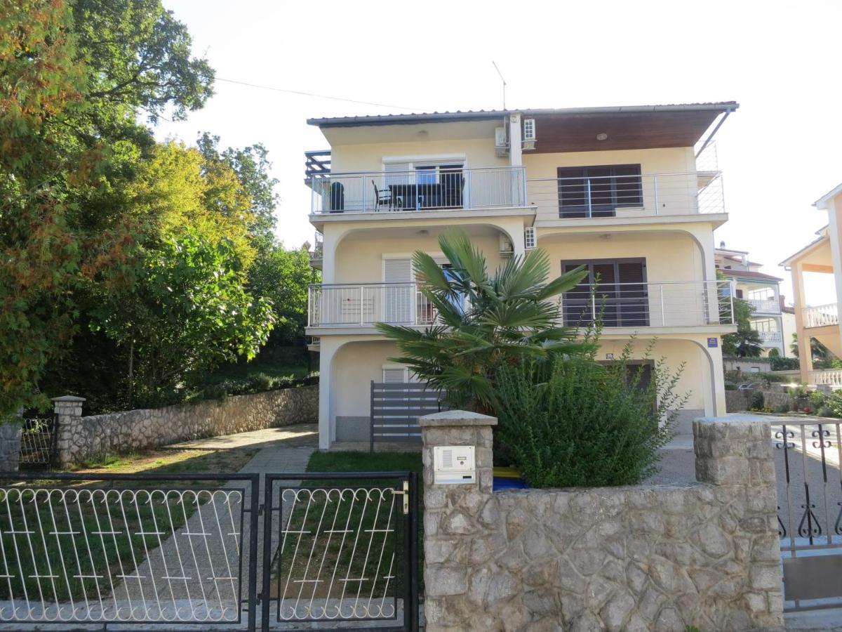 Apartment Vesel Malinska Pokoj fotografie