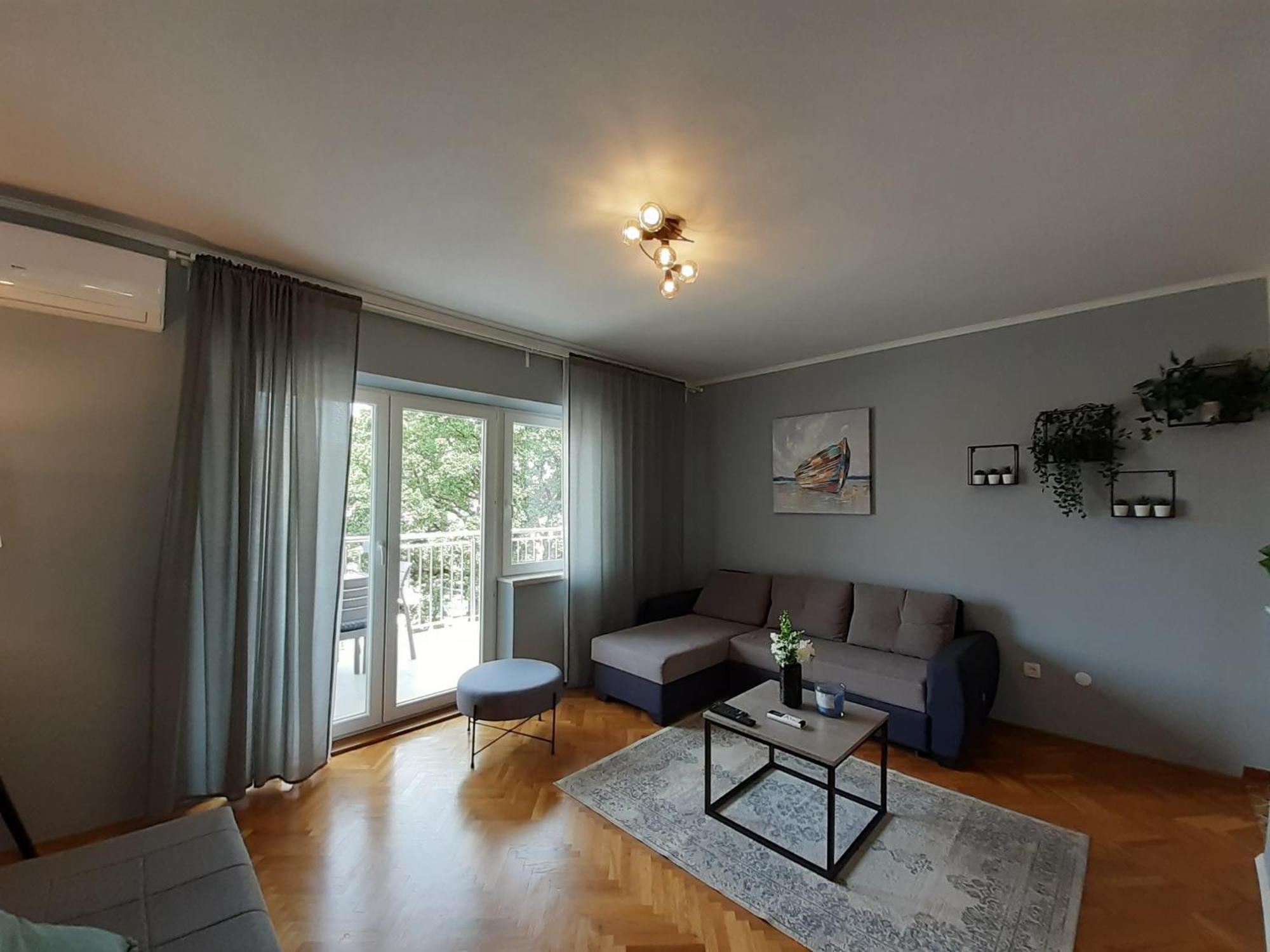 Apartment Vesel Malinska Pokoj fotografie