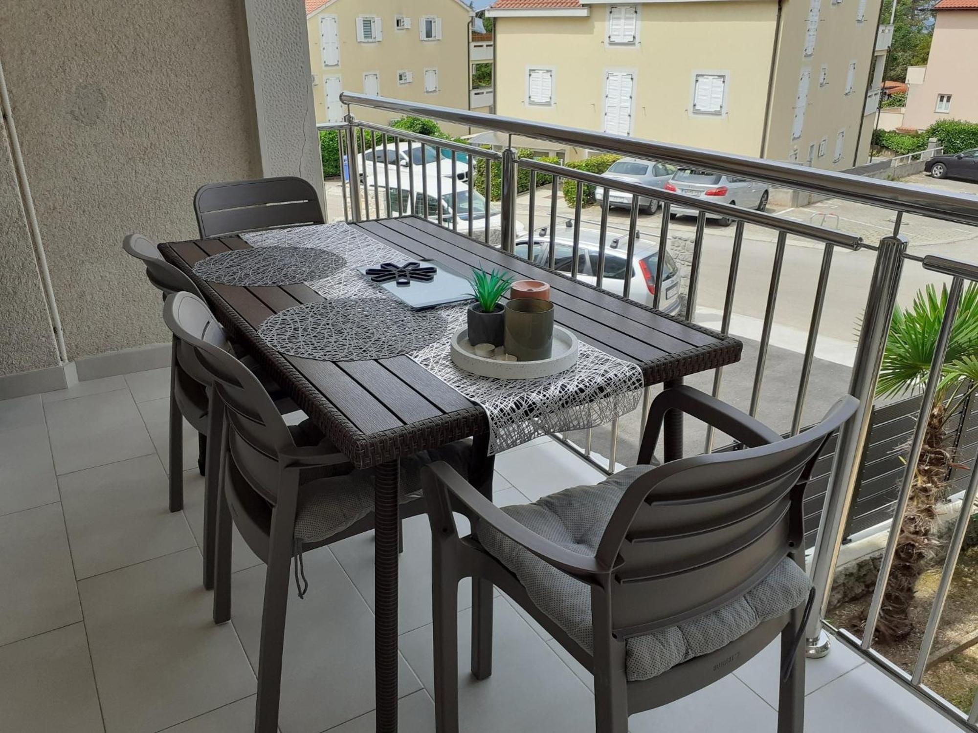Apartment Vesel Malinska Pokoj fotografie